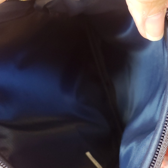 🦋4 for $20, or as marked. EUC- Life is Good Neoprene Tablet Case - Picture 3 of 3